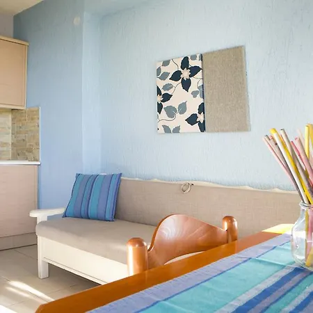 Irini Apartment *