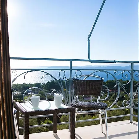 Apartment Irini *